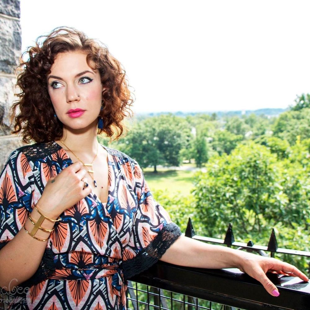 Meet your Posher, Emma